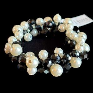 NWT WHBM Black & White Stretch Bracelet